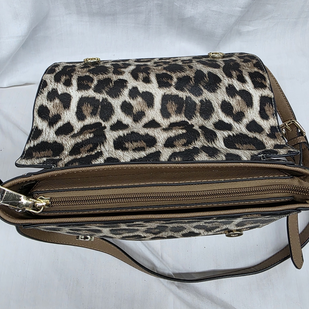 Simply Noelle Java Leopard Print Crossbody Bag - image 7